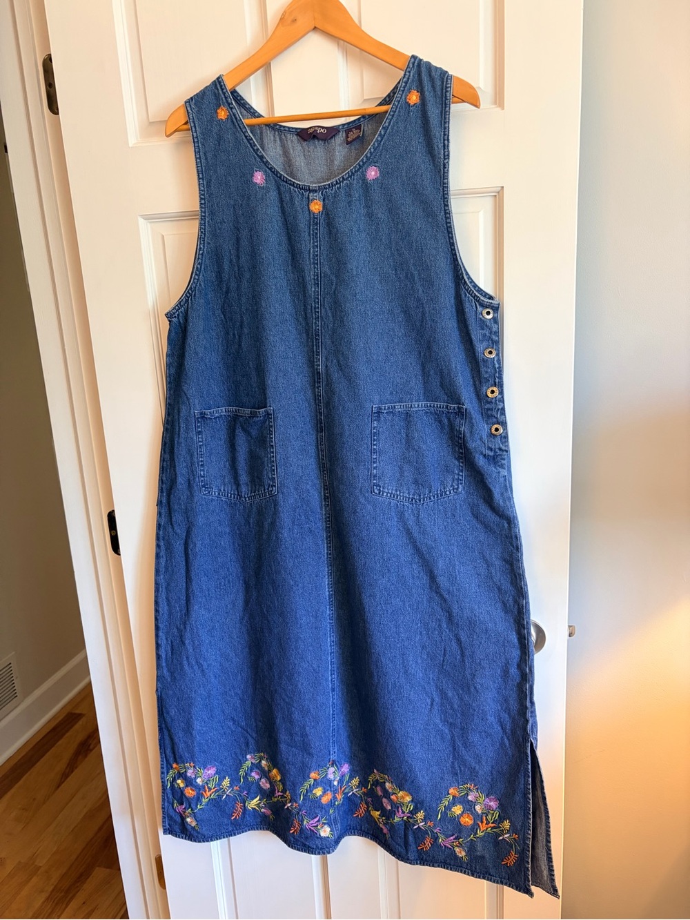 Vintage Agapo Women’s Blue Denim Jumper Dress with Embroidered Flowers